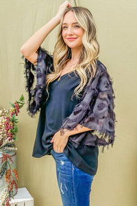 Feather Detailed 3/4 Sleeve Slub Top